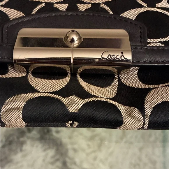 Coach Black and Tan Signature mini Bag - Picture 3 of 9